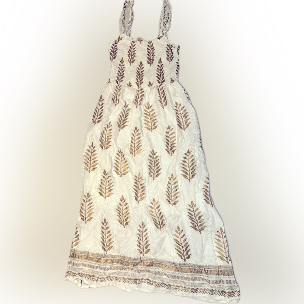 Elegant White and Gold Women’s Dress - Picture 2 of 3